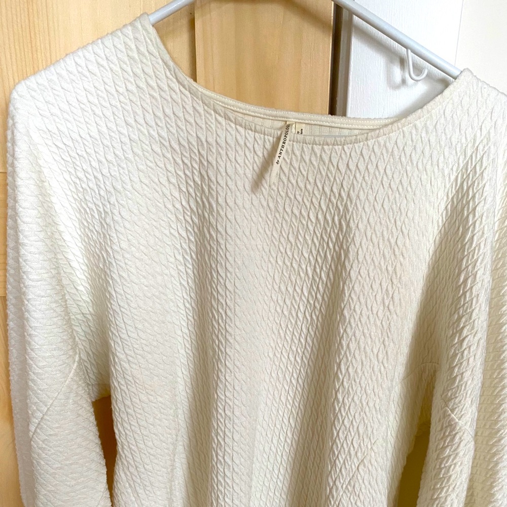 Beautiful Anthropologie blouse!